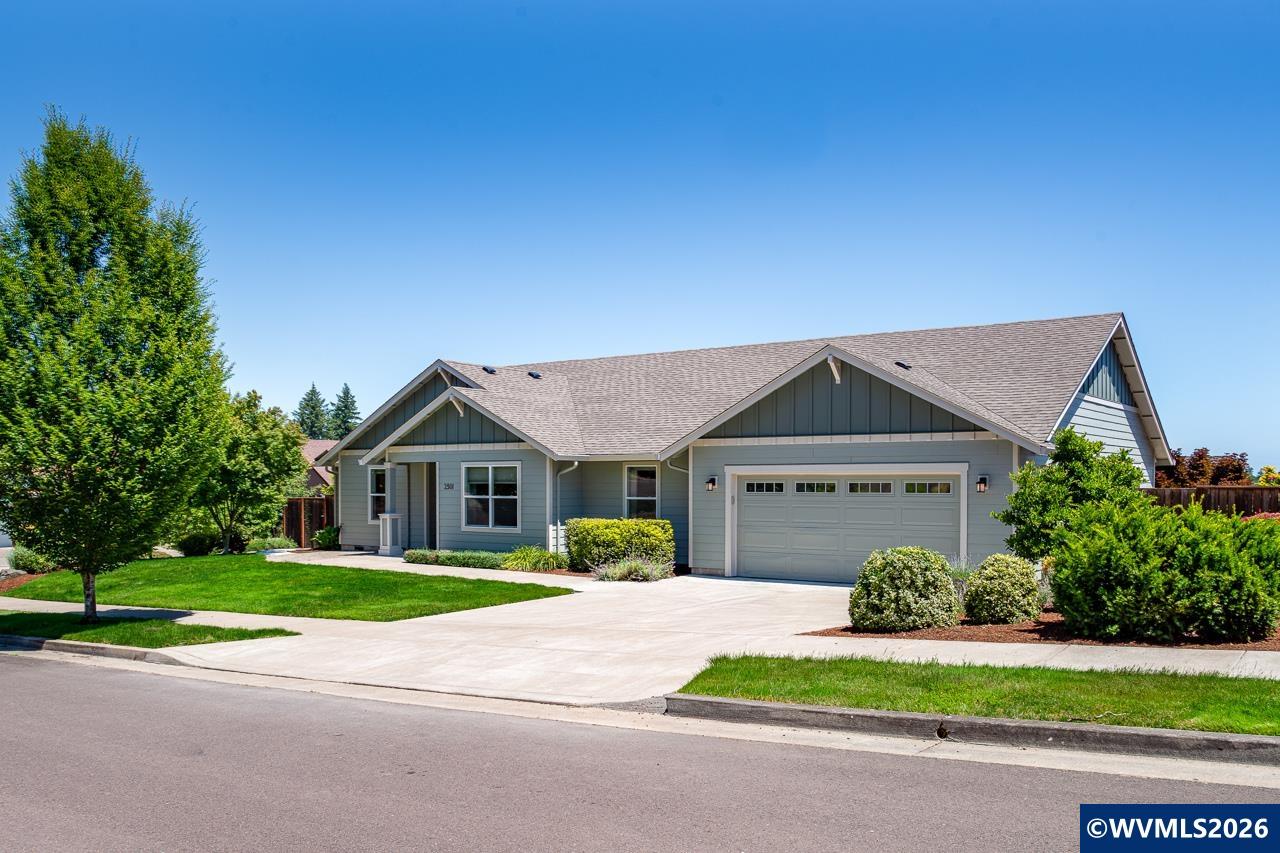 2501 SW Wolverine Dr