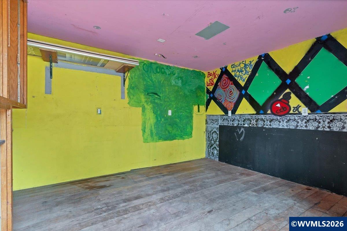 Image 30