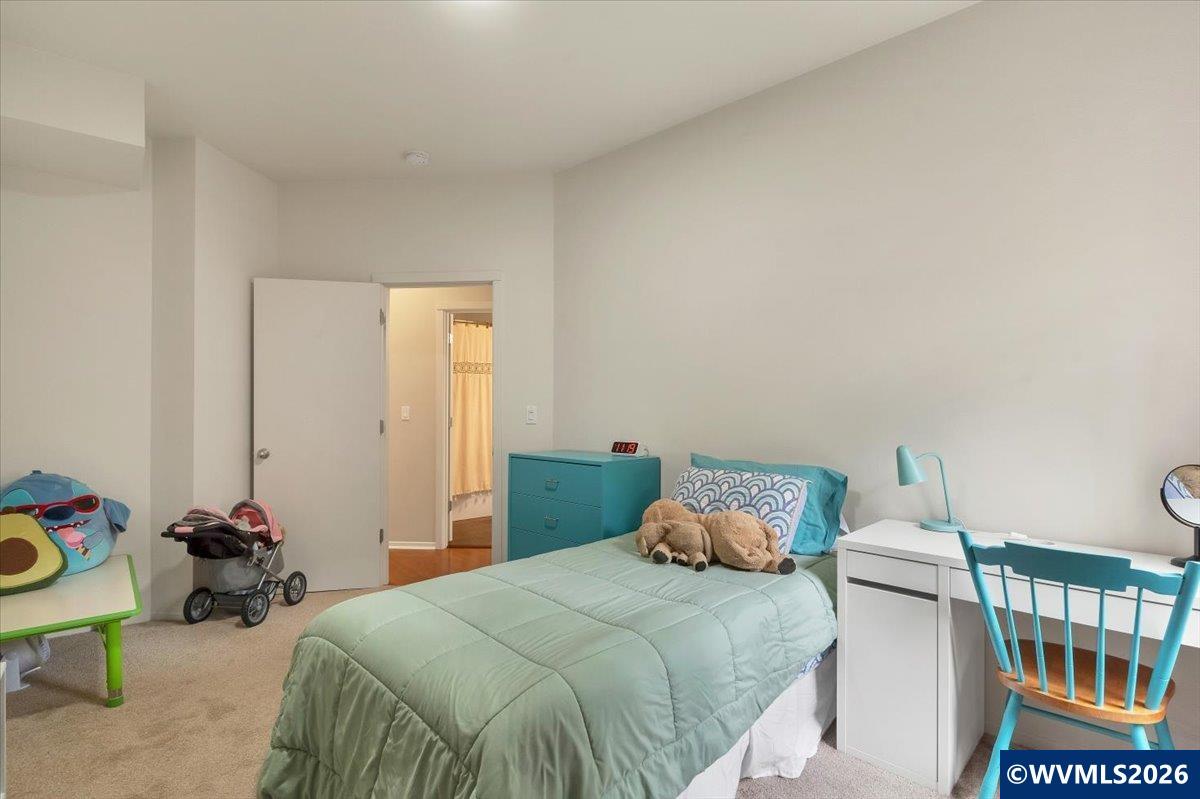 Image 32