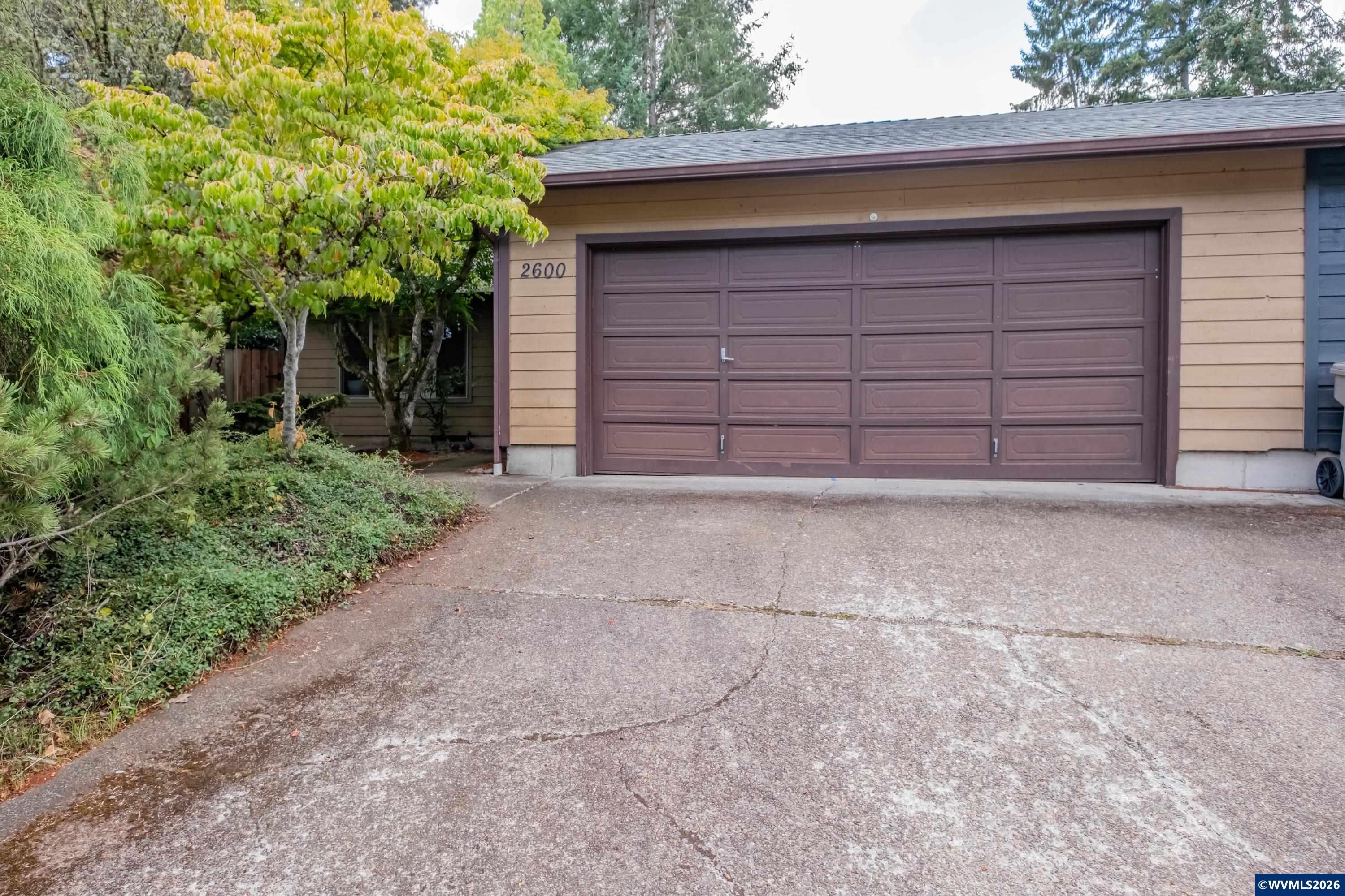 2600 NW Fireweed Pl