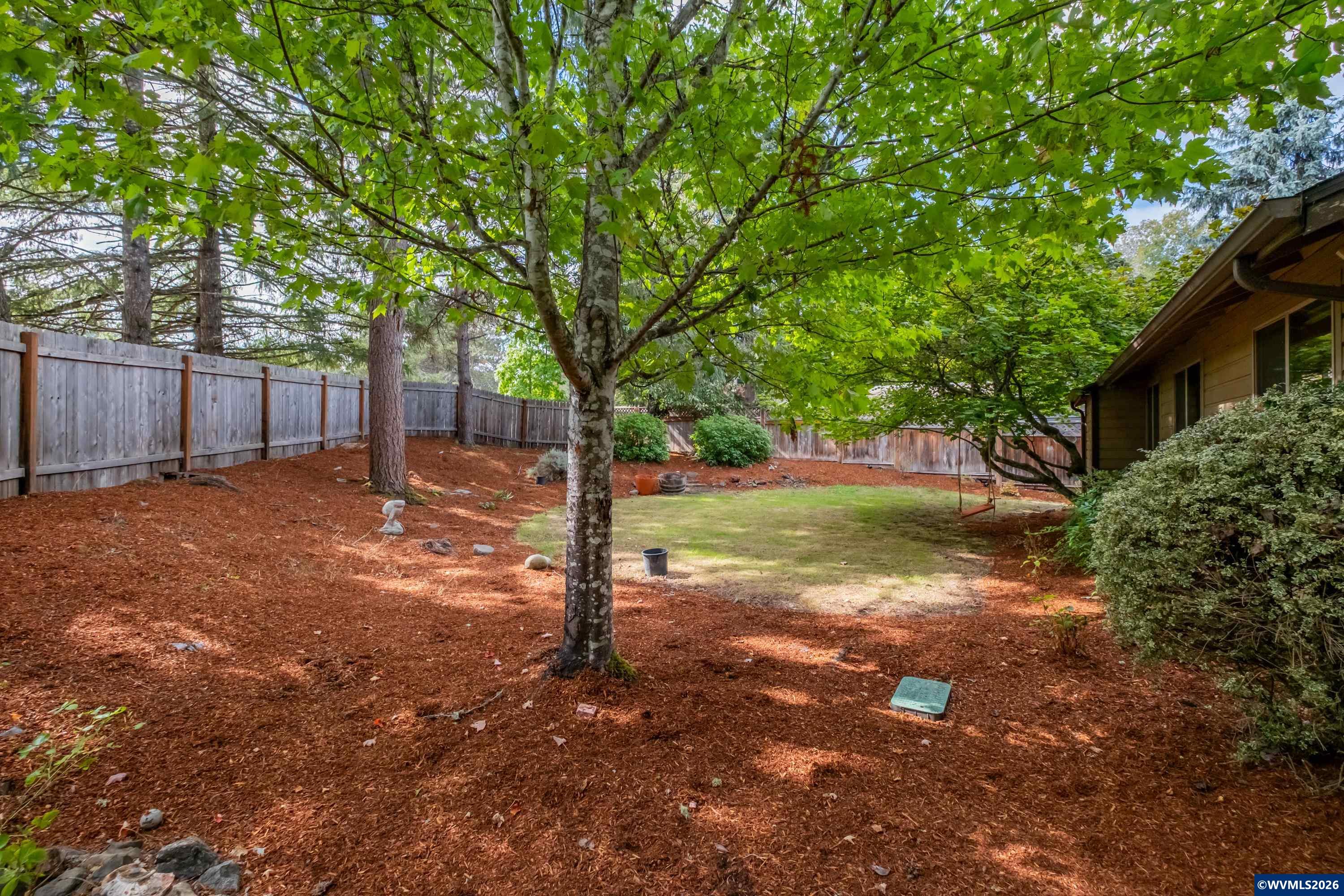2600 NW Fireweed Pl