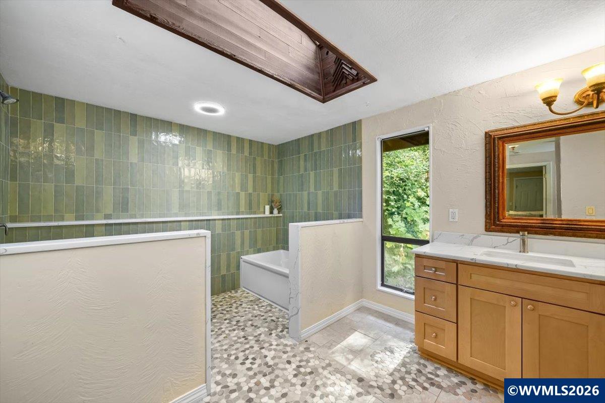 31756 Whitman Wy