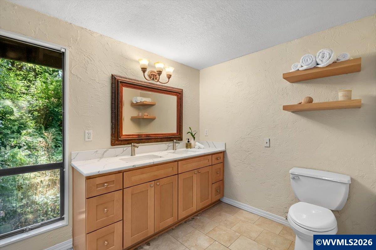 31756 Whitman Wy