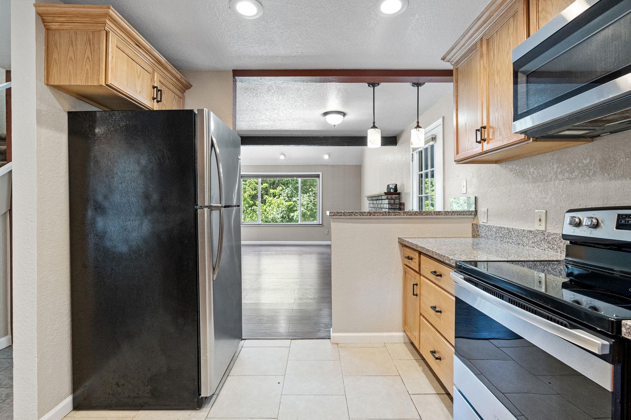2131 Collins Road photo 5