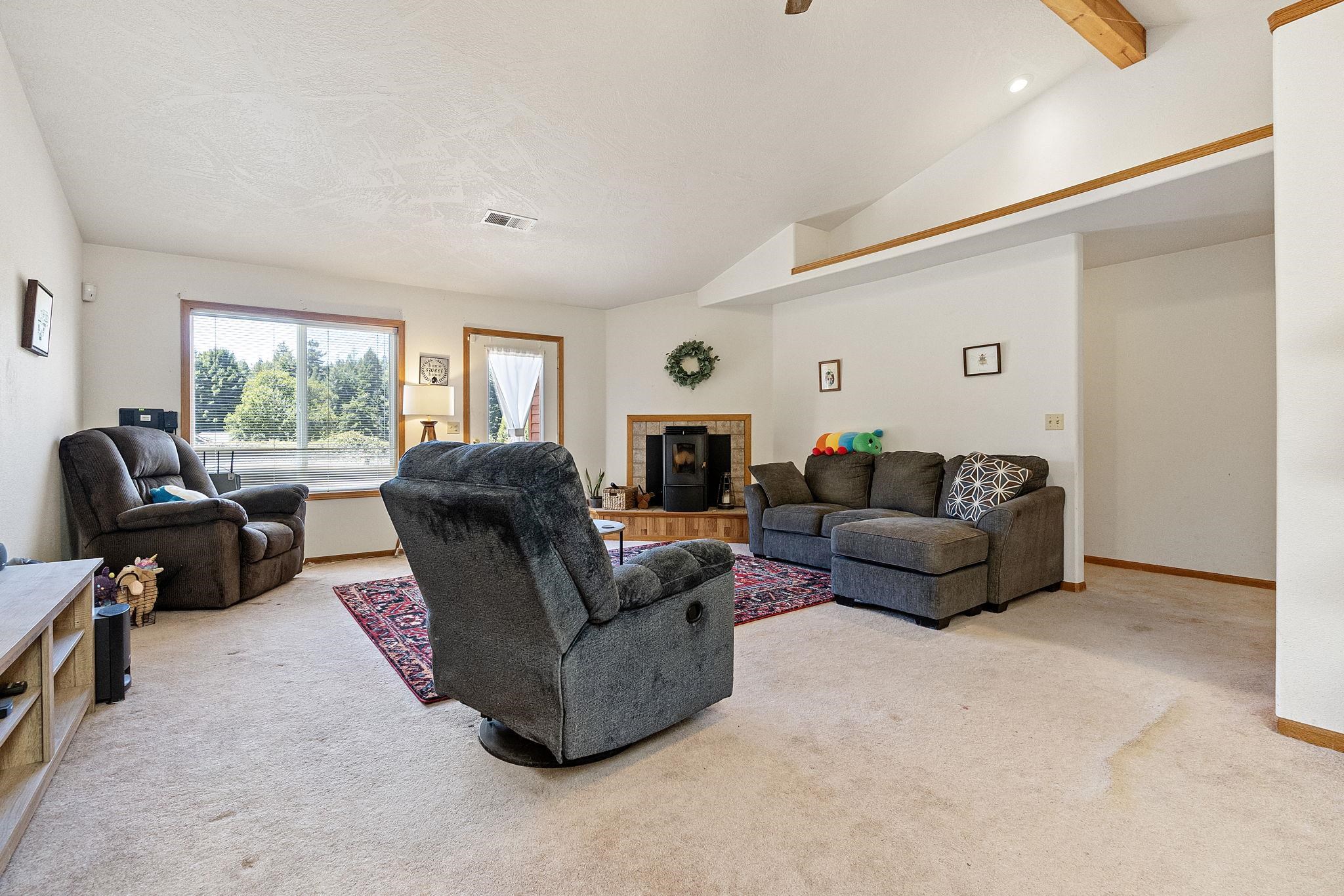 100 Schlack Lane photo 7