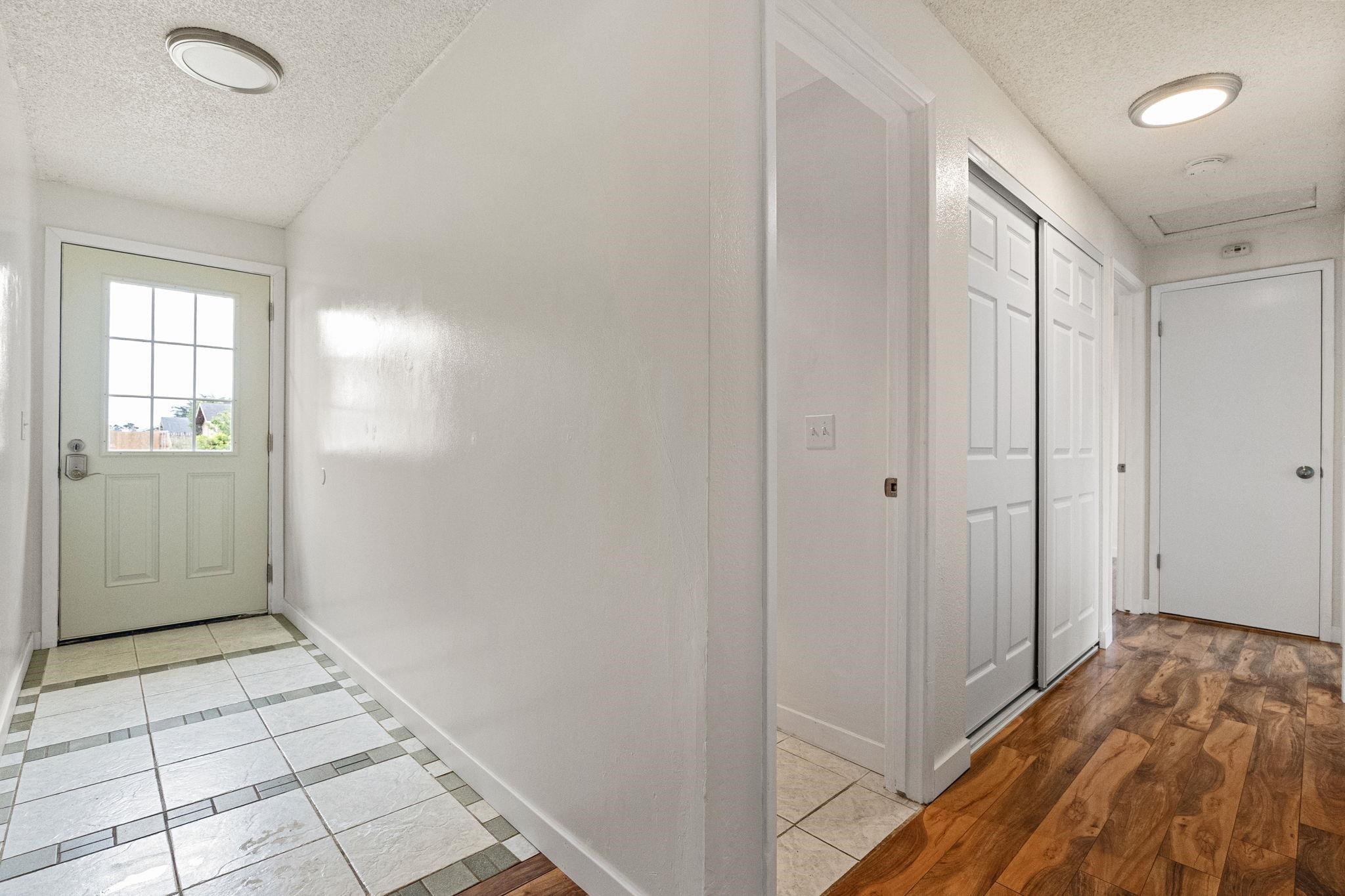 140 E Essex photo 3