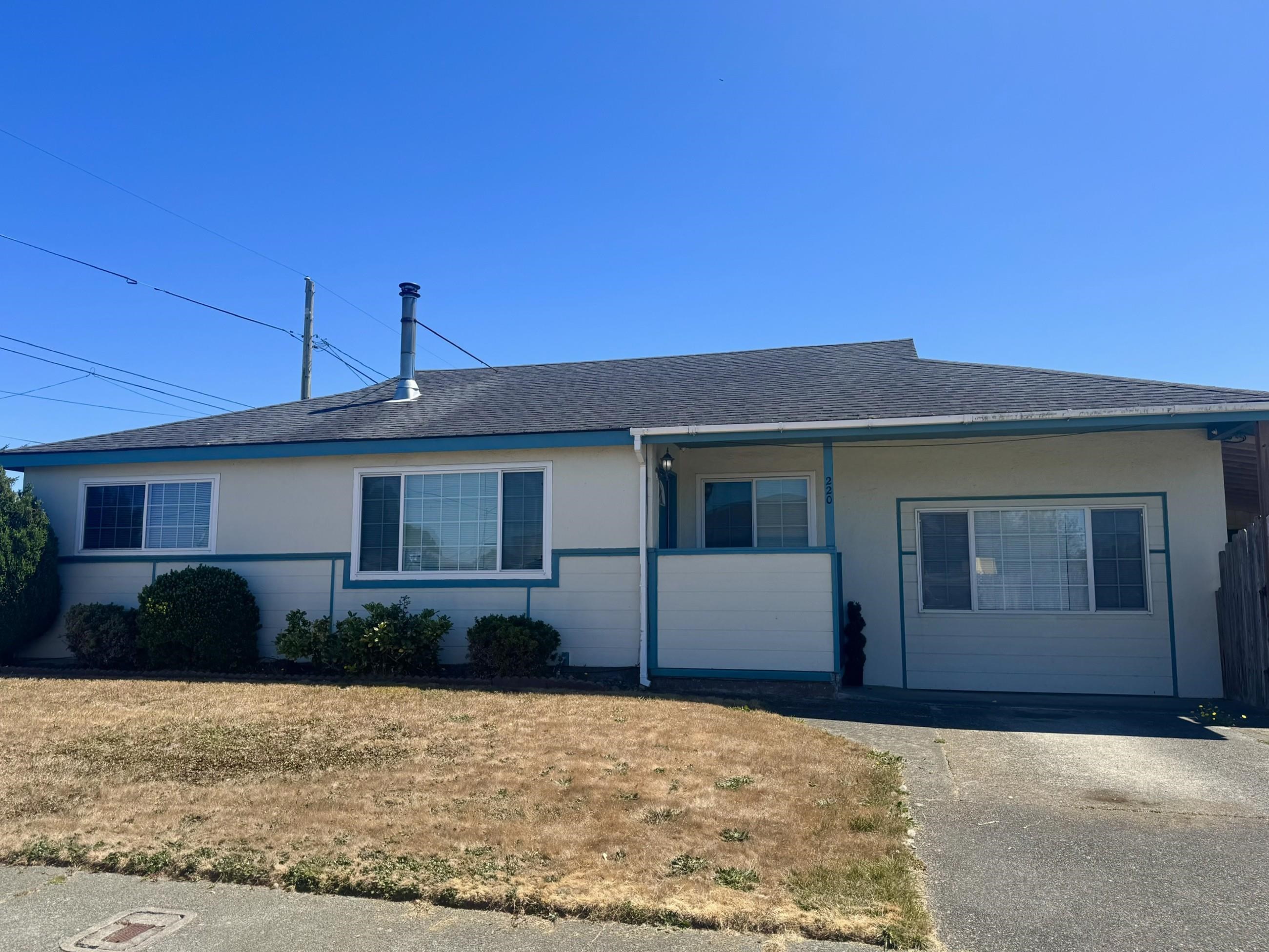 220 W Condor Street photo 2