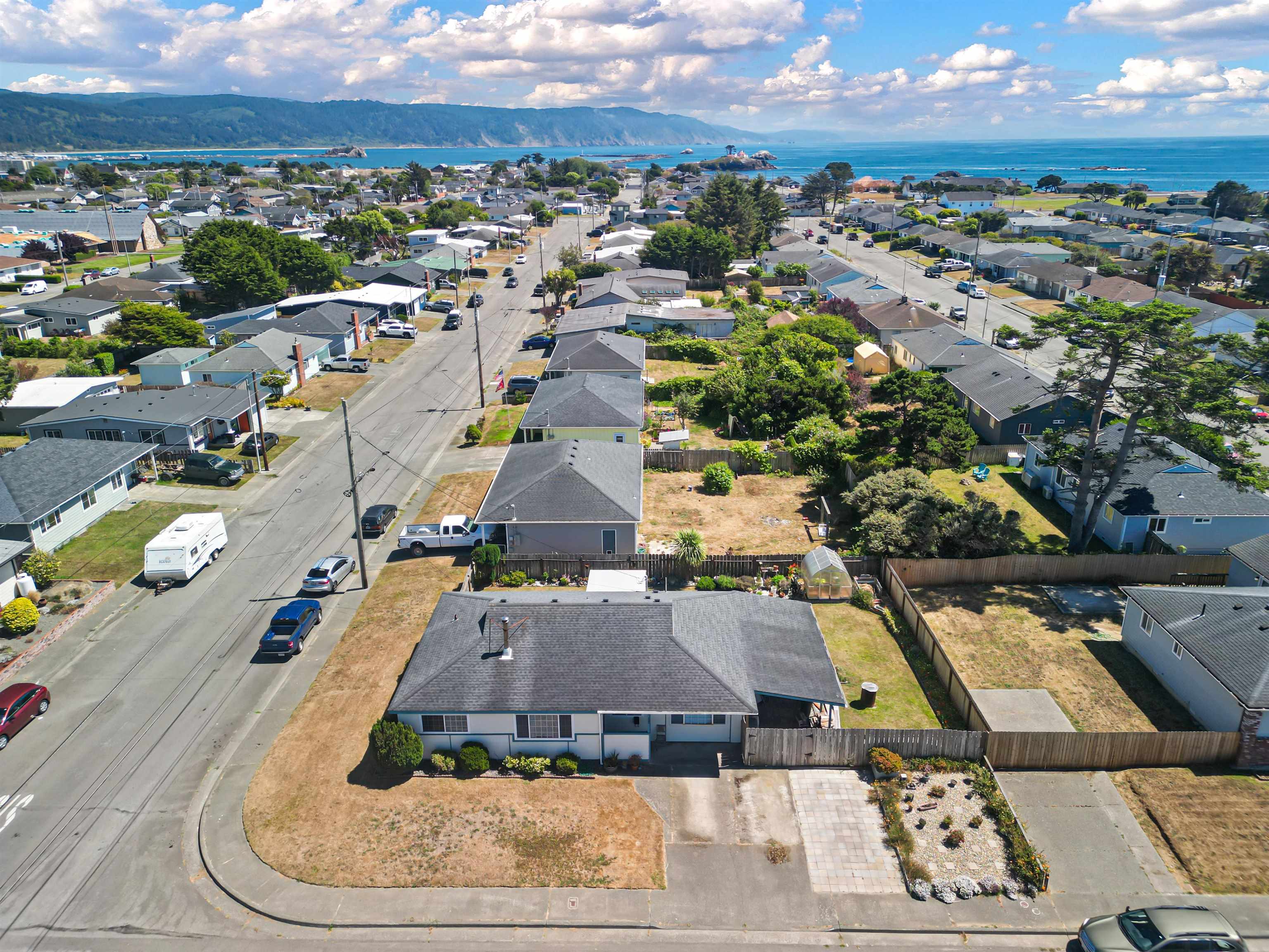 220 W Condor Street photo 8