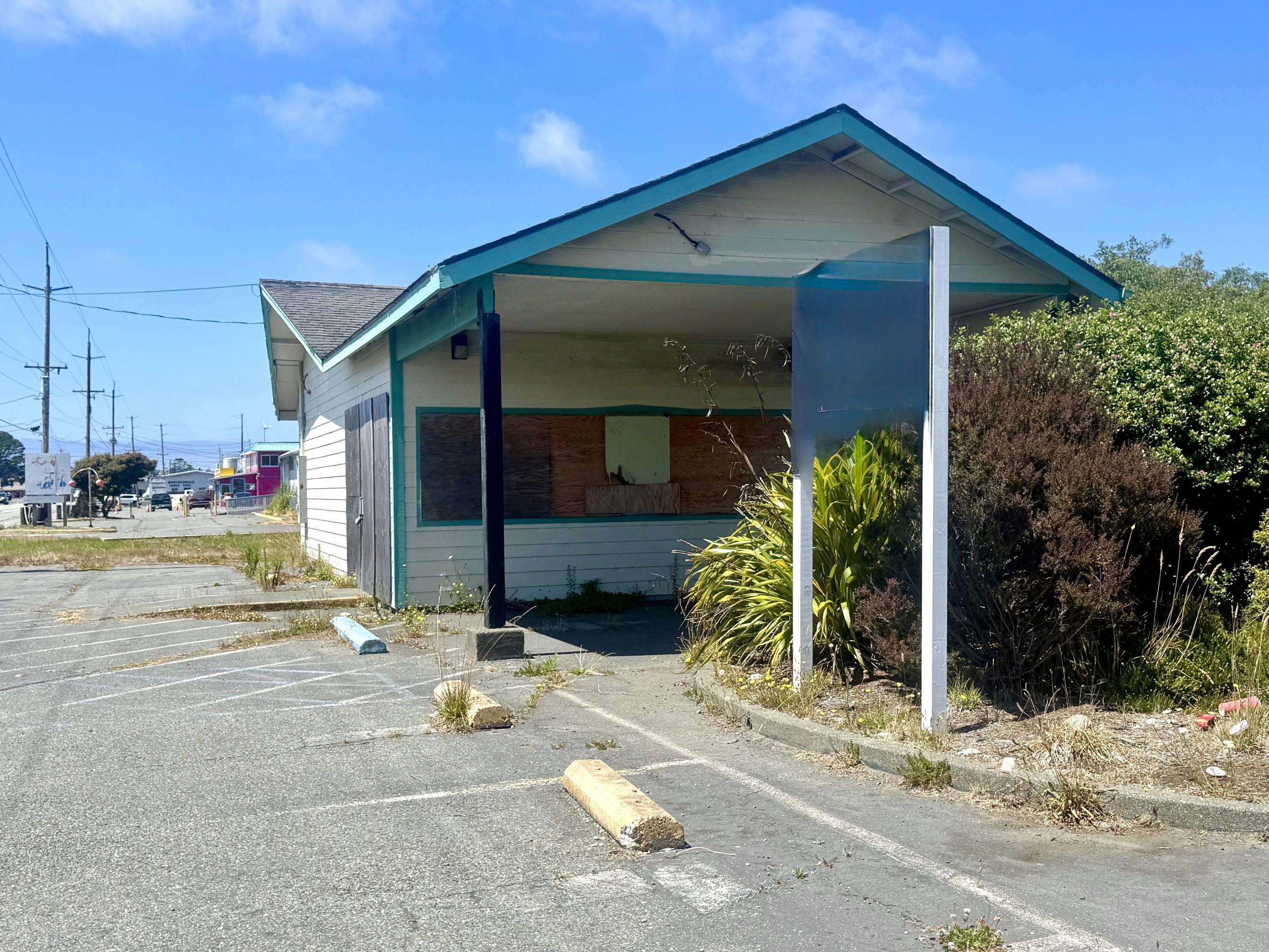 309 US Hwy 101 South photo 7