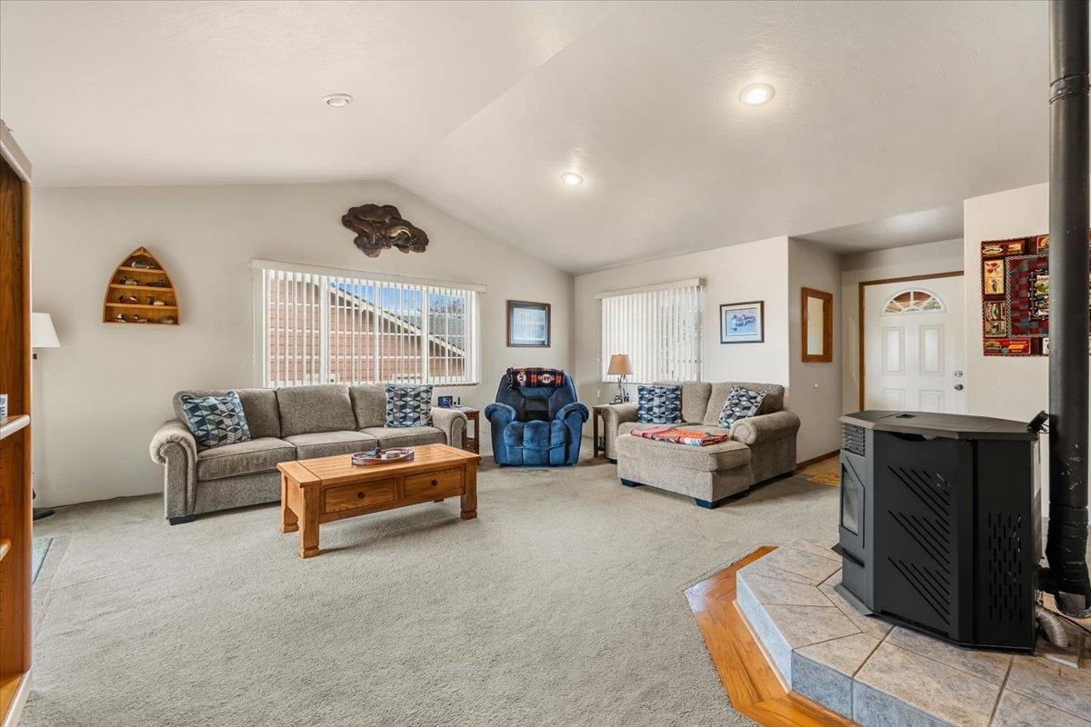 2619 Nickel Avenue photo 10