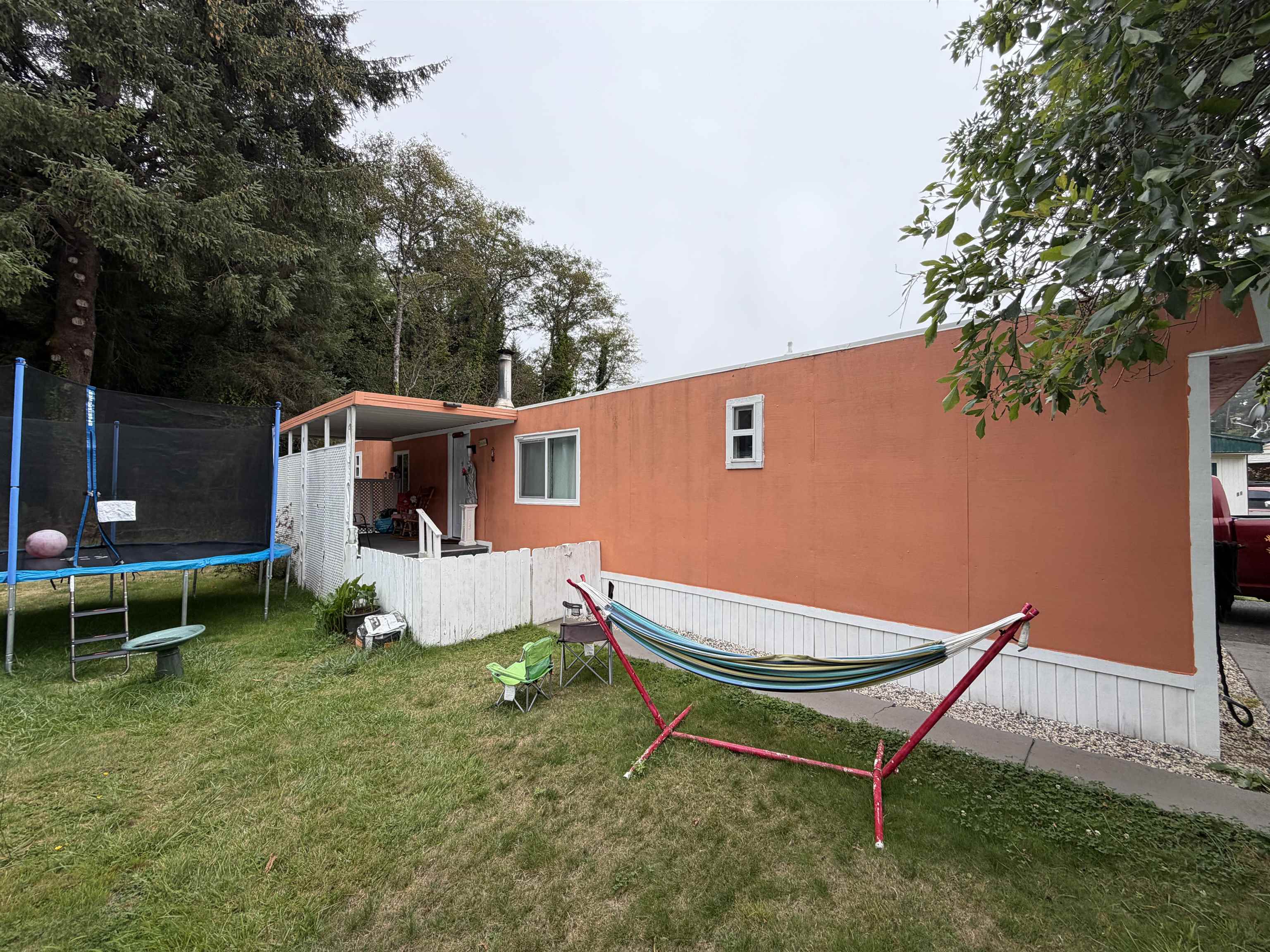 1093 US HWY 101 N #31 photo 3