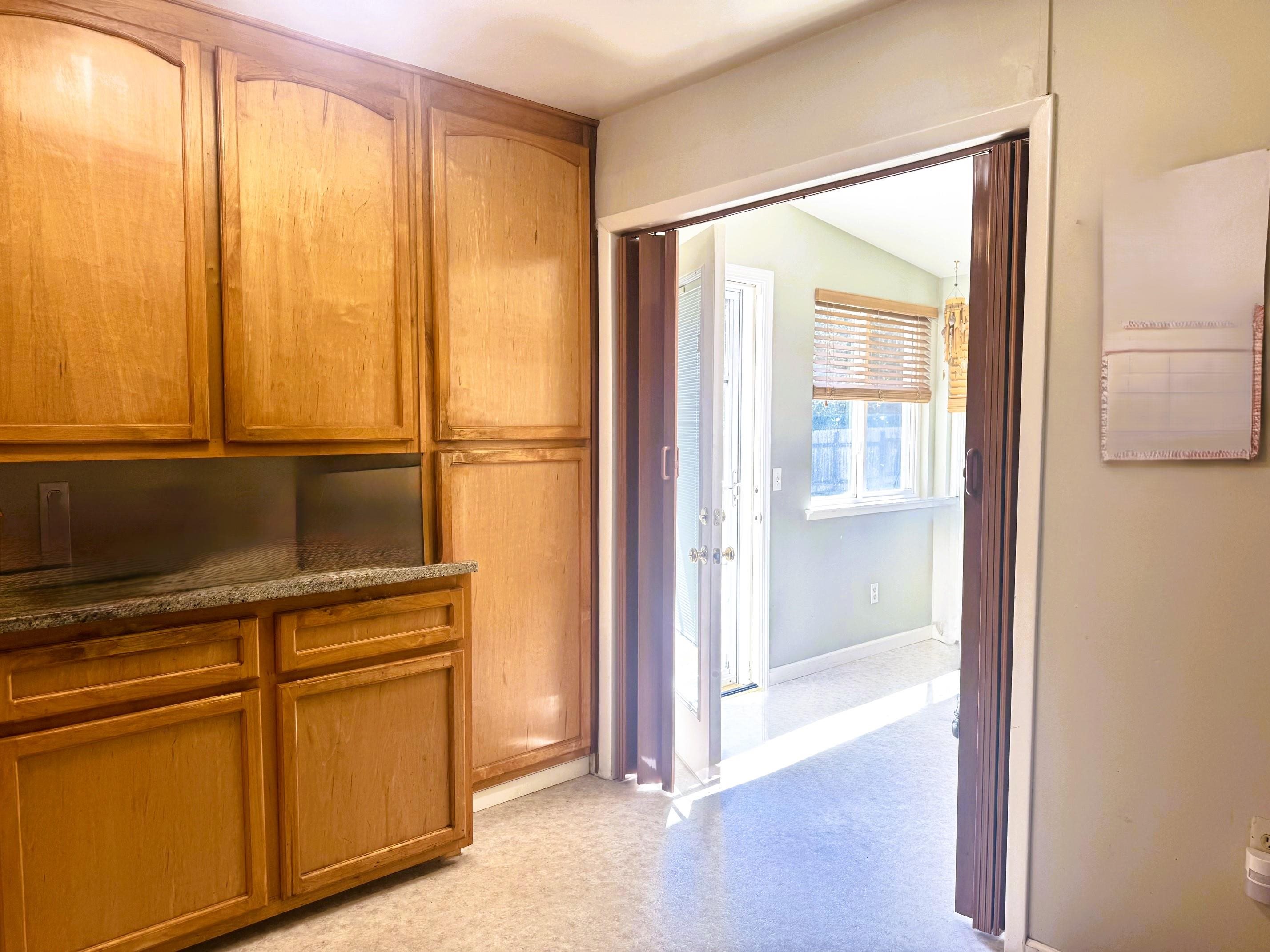 1414 Gainard Street photo 6