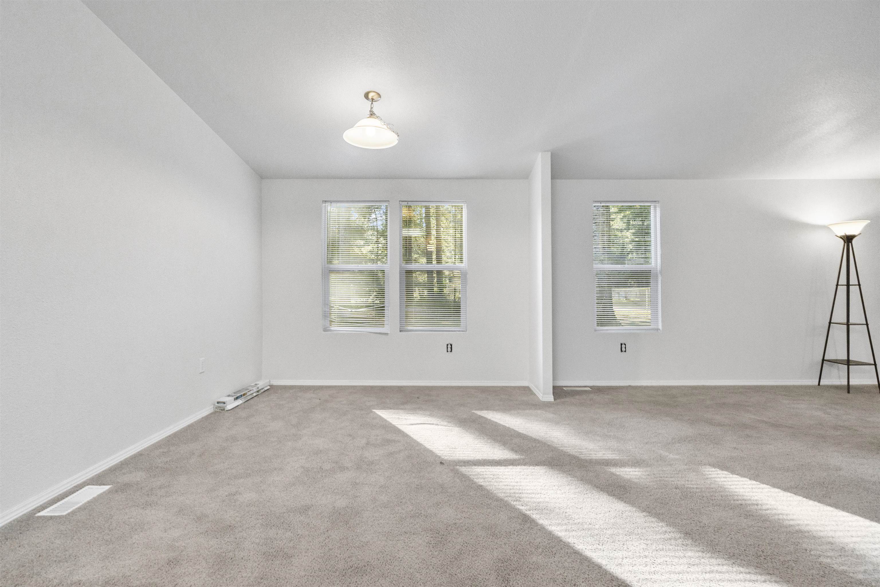 1100 Carole Lane photo 7