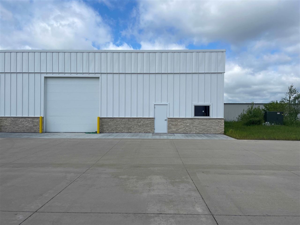 6900 Partners Ave #B2 #200 Marion IA 52302