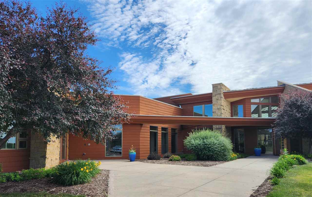 3273 Ridgeway Dr #C Coralville IA 52241