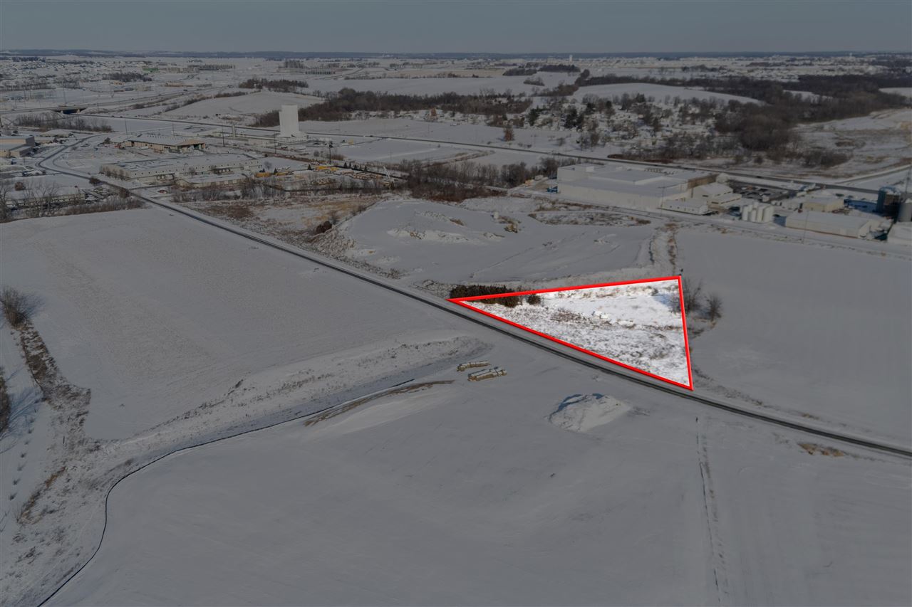 300 Westcor Dr Coralville IA 52241