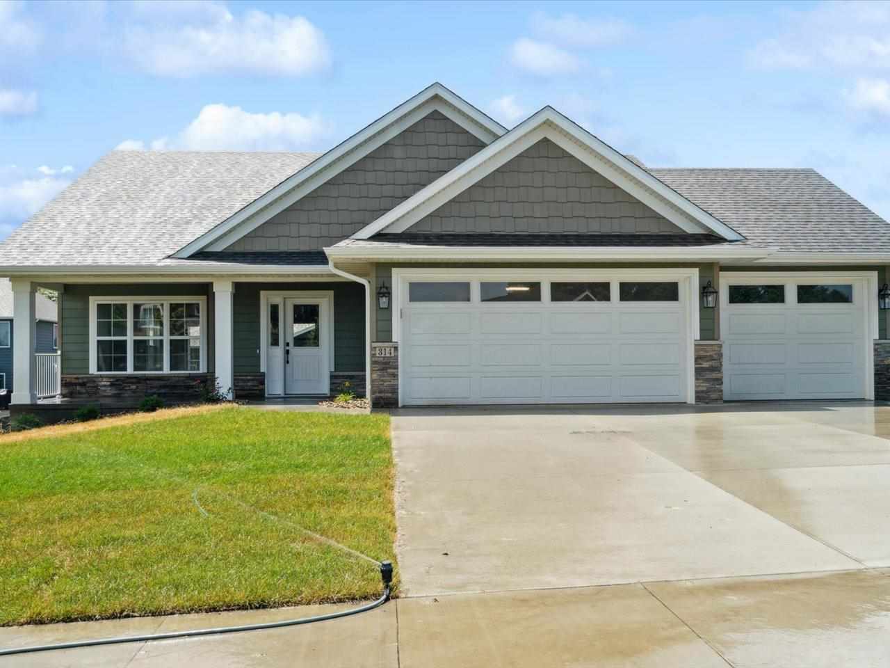 Ryan Cir, Coralville, IA, 52241