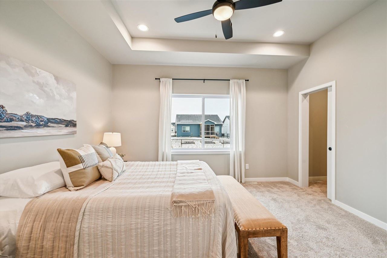 Tallgrass Trl, Solon, IA, 52333