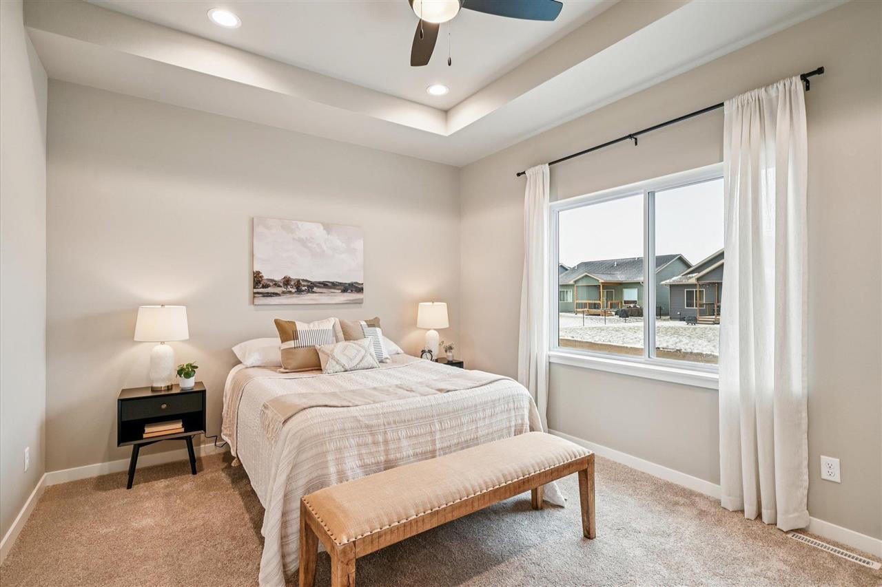 Tallgrass Trl, Solon, IA, 52333