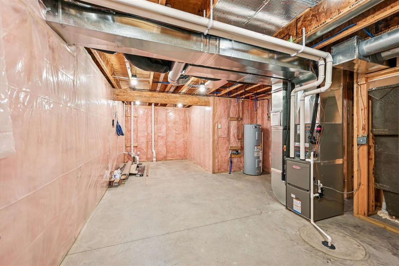 Tallgrass Trl, Solon, IA, 52333