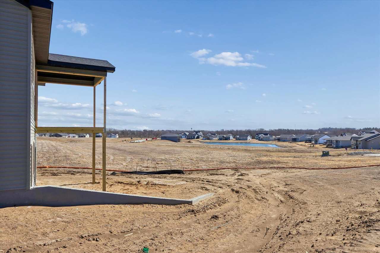 Tallgrass Trl, Solon, IA, 52333