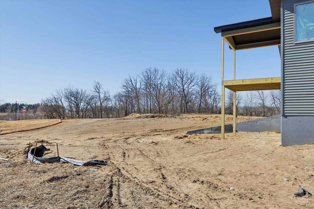 Tallgrass Trl, Solon, IA, 52333