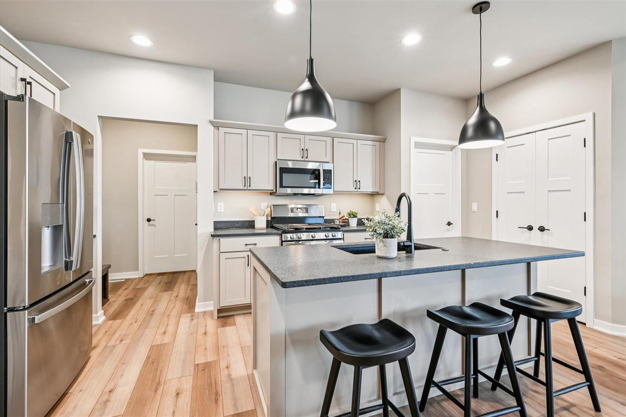 Tallgrass Trl, Solon, IA, 52333