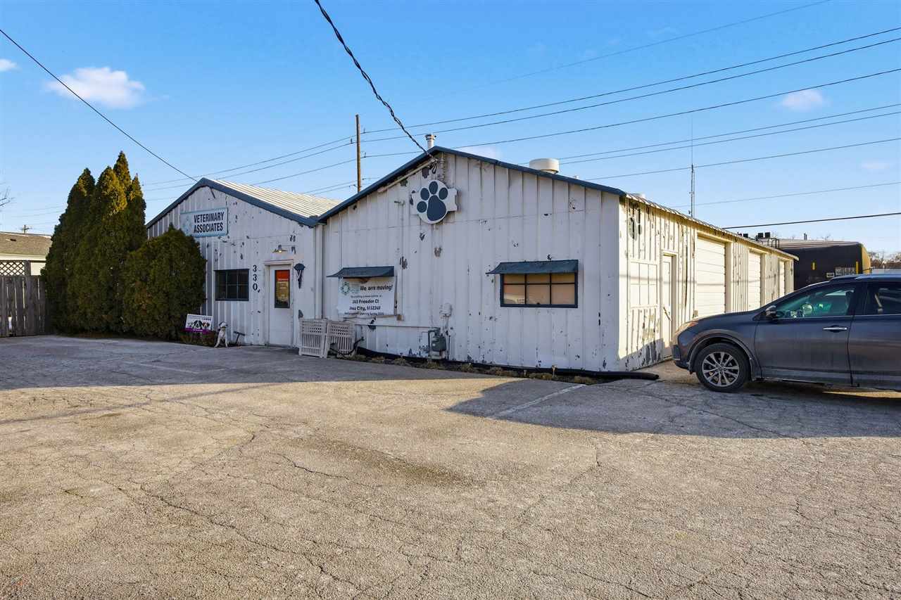 330 E 3rd St IowaCity IA 52240