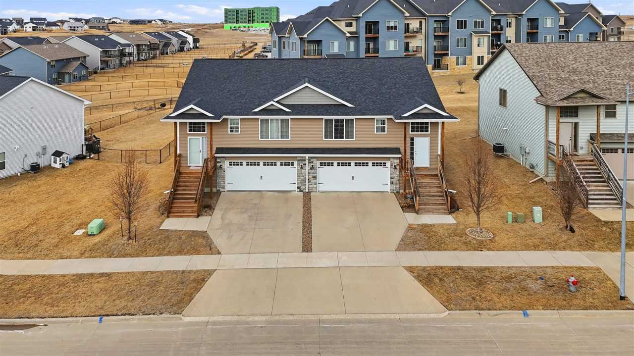 Croell Ave, Tiffin, IA, 52340