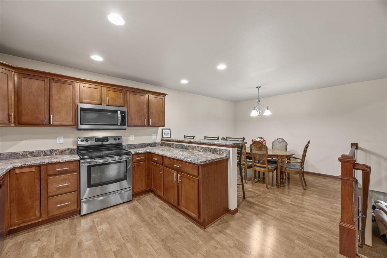 Croell Ave, Tiffin, IA, 52340