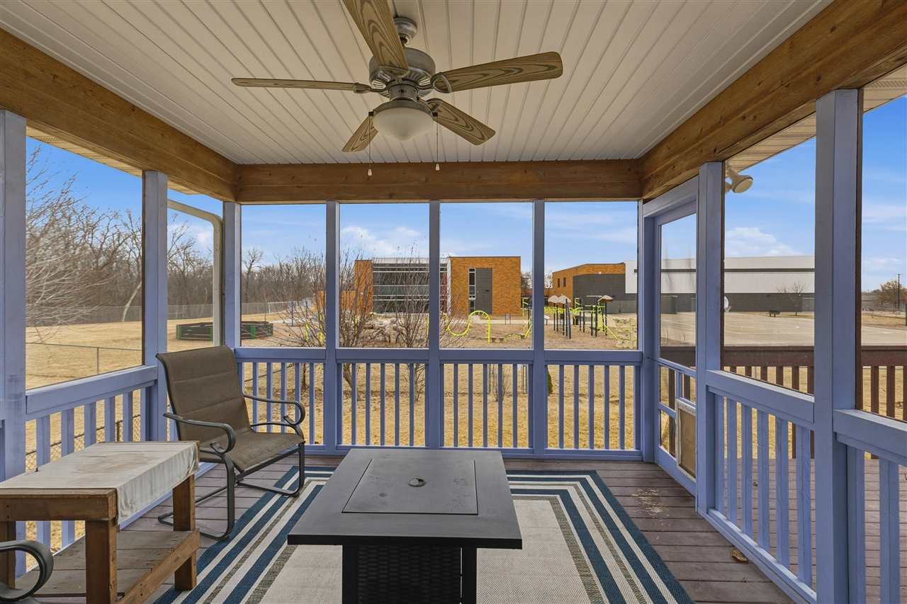 Ryan Cir, Coralville, IA, 52241