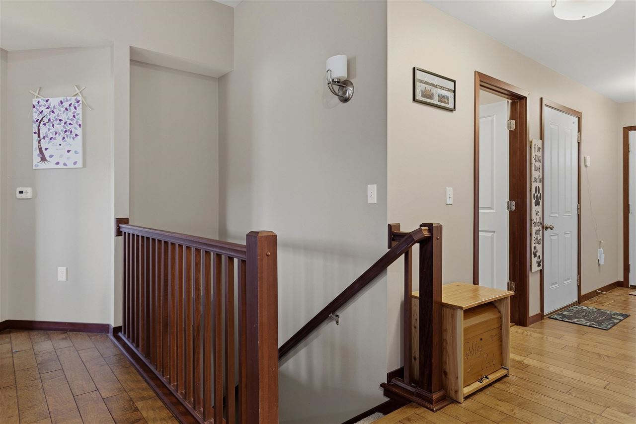 Ryan Cir, Coralville, IA, 52241