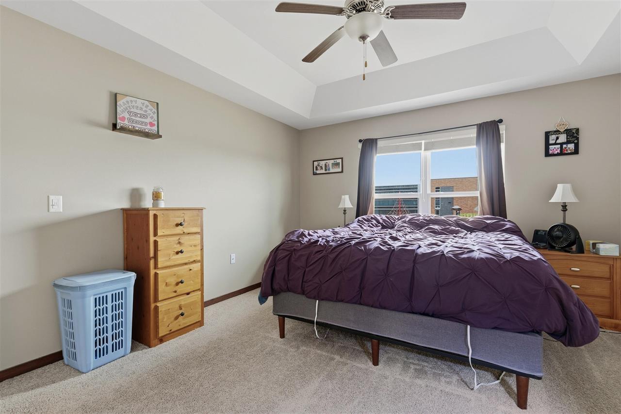 Ryan Cir, Coralville, IA, 52241