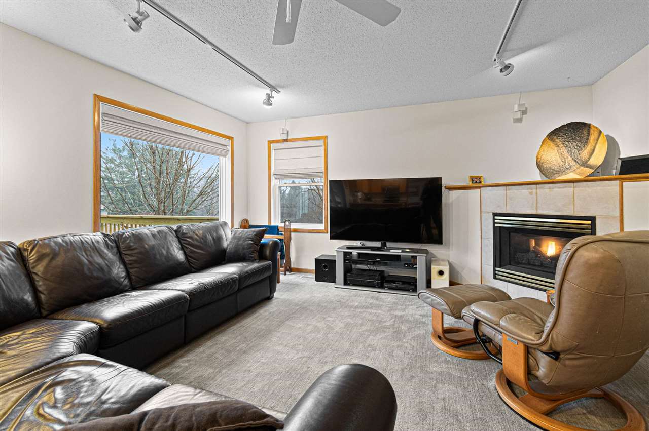 Red Oak Dr, Coralville, IA, 52241