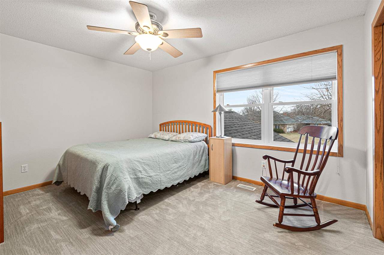 Red Oak Dr, Coralville, IA, 52241