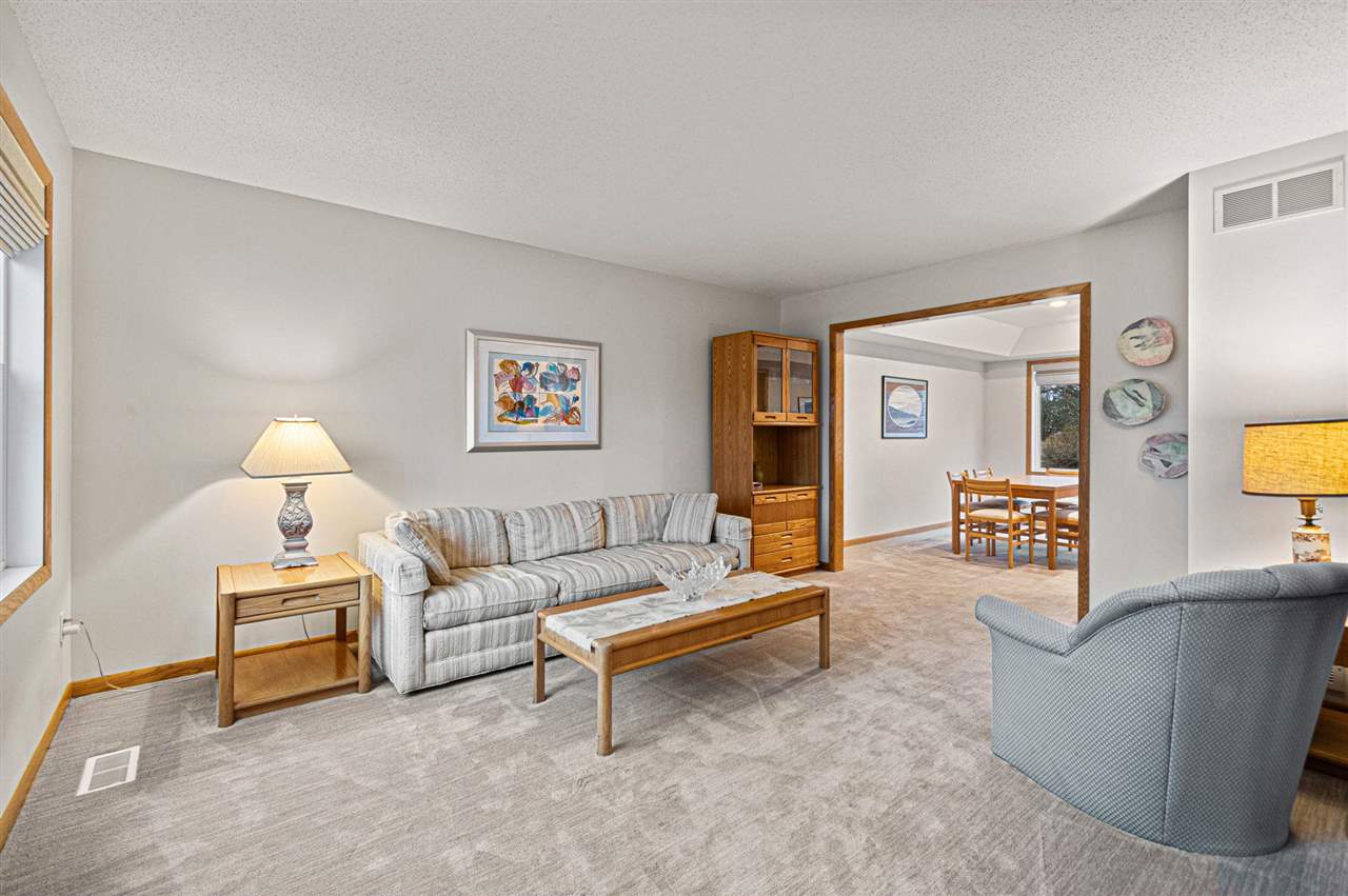 Red Oak Dr, Coralville, IA, 52241