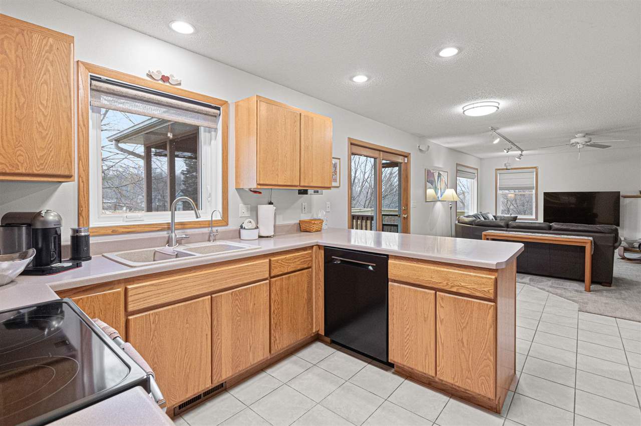 Red Oak Dr, Coralville, IA, 52241