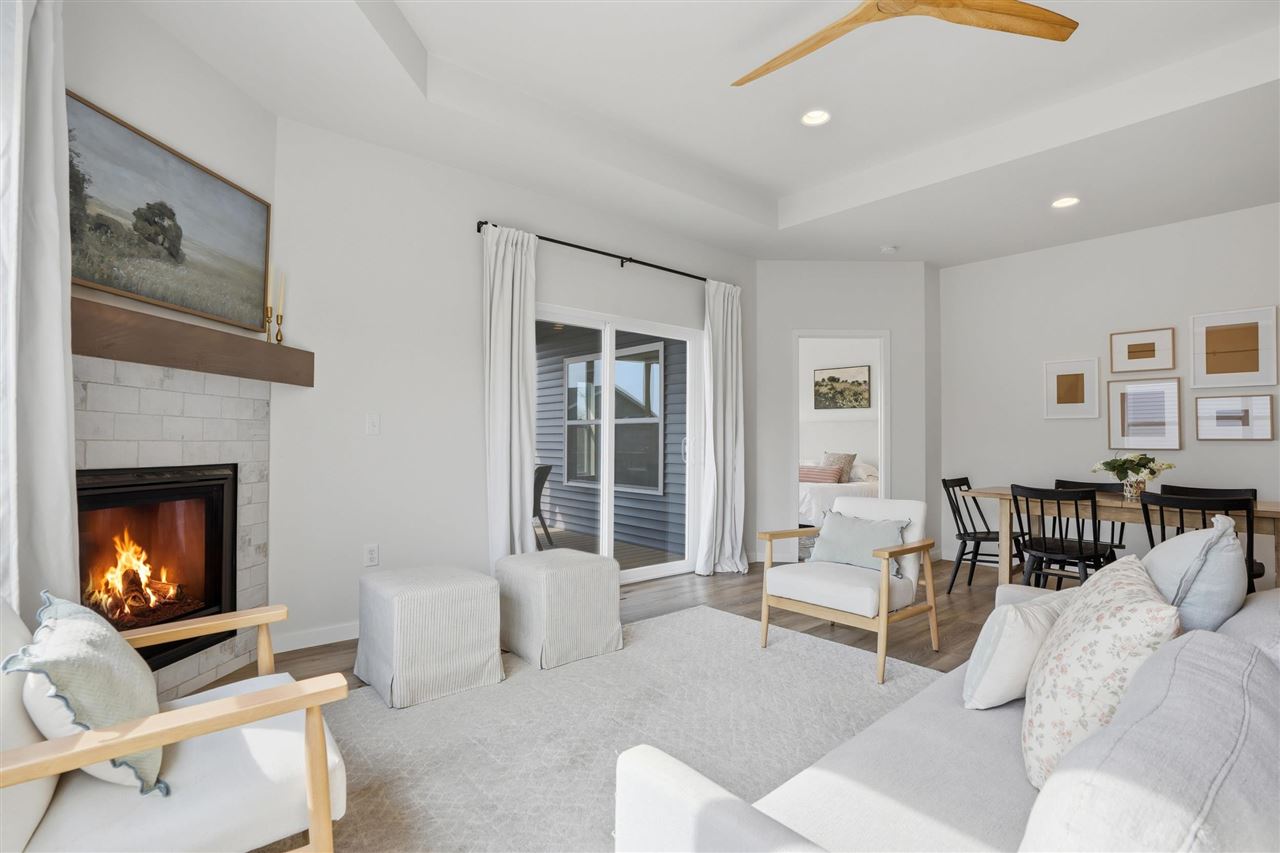 Ridgeway Dr, Tiffin, IA, 52340