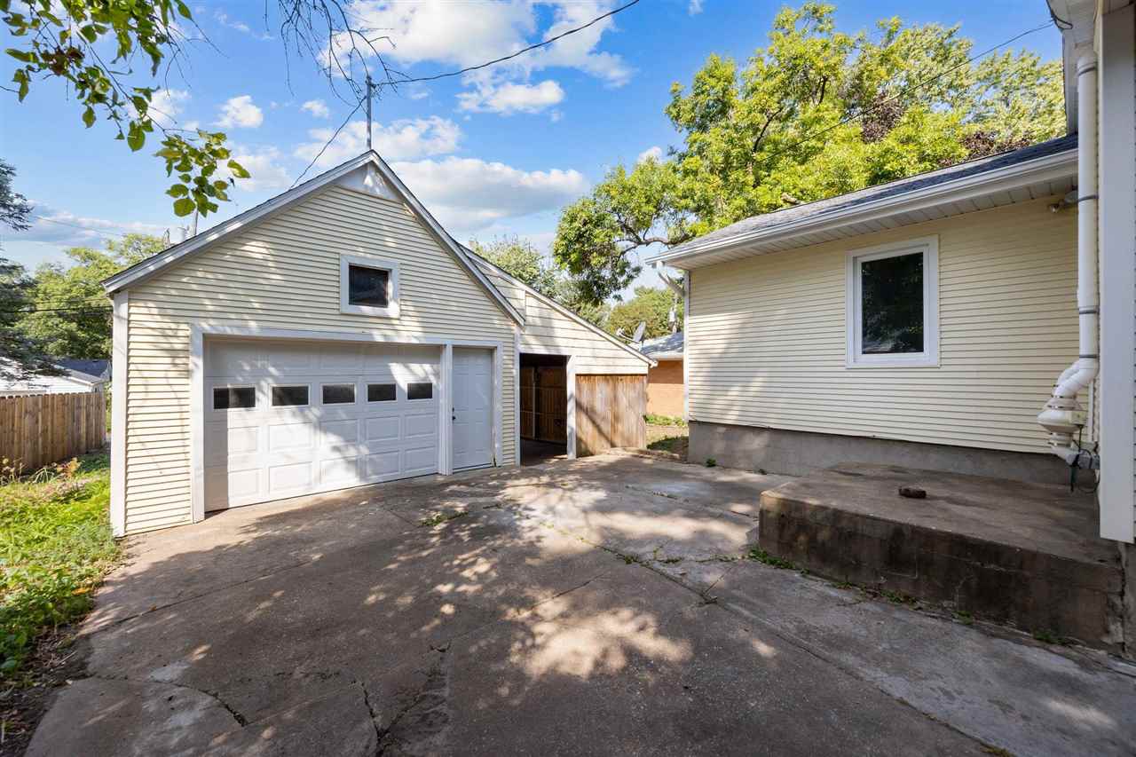 Property Photo 28