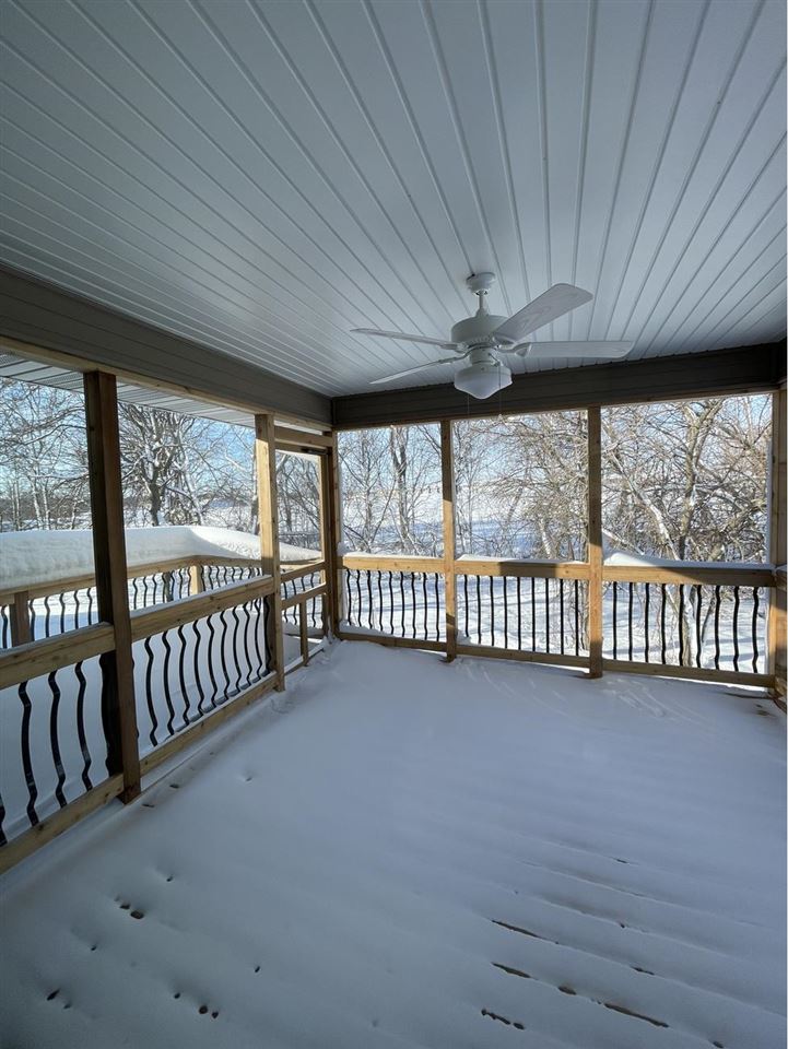 Coquina Ave, Tiffin, IA, 52340