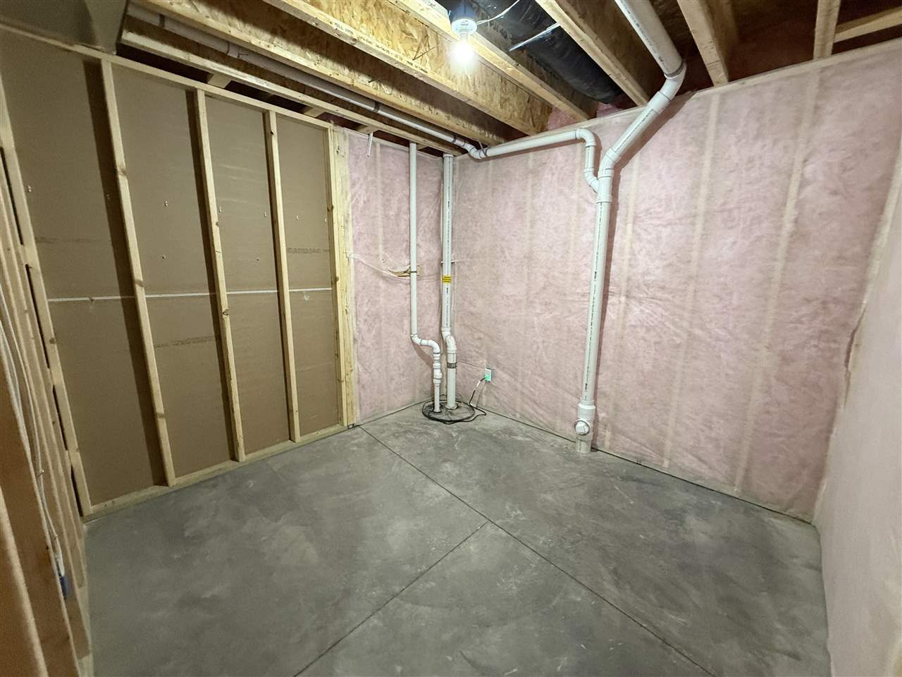 Property Photo 52