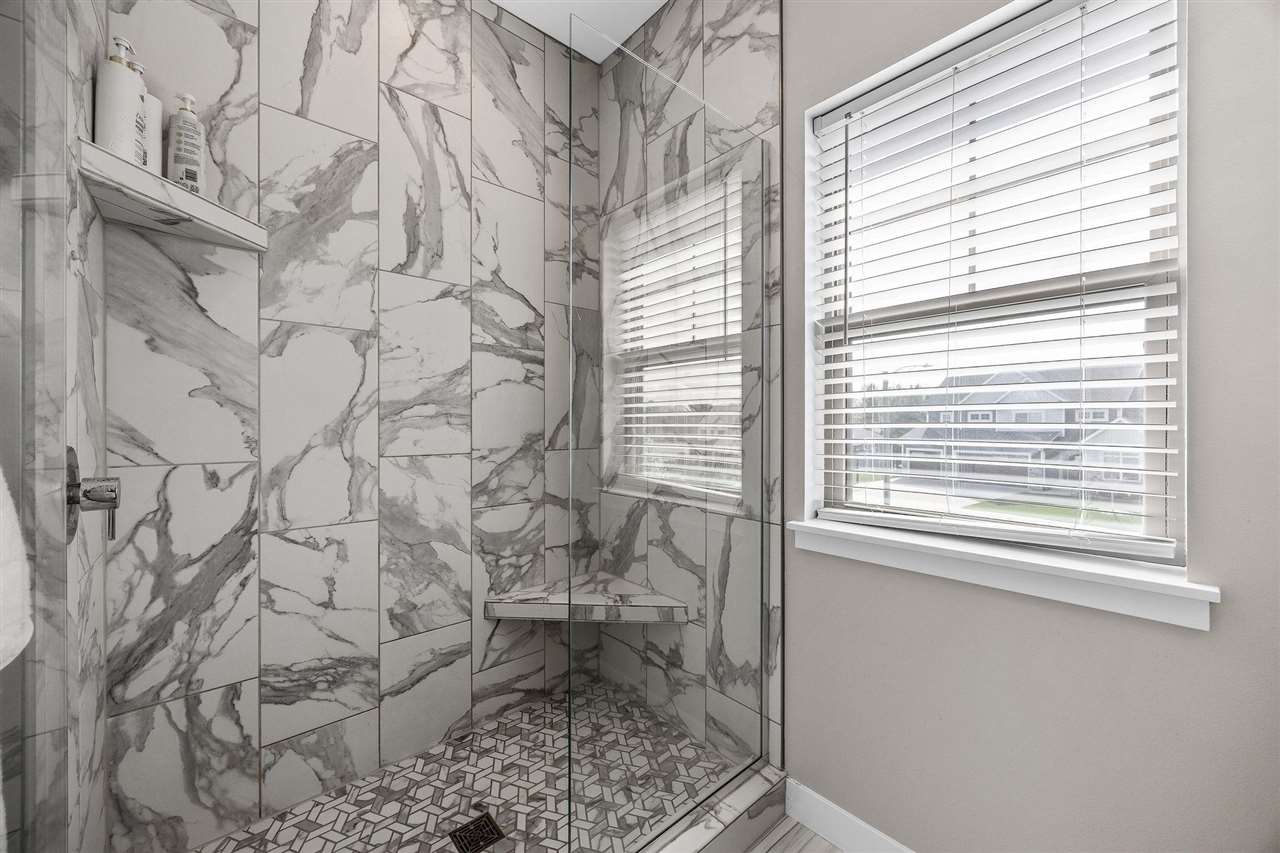 Highland Park Ave, Coralville, IA, 52241