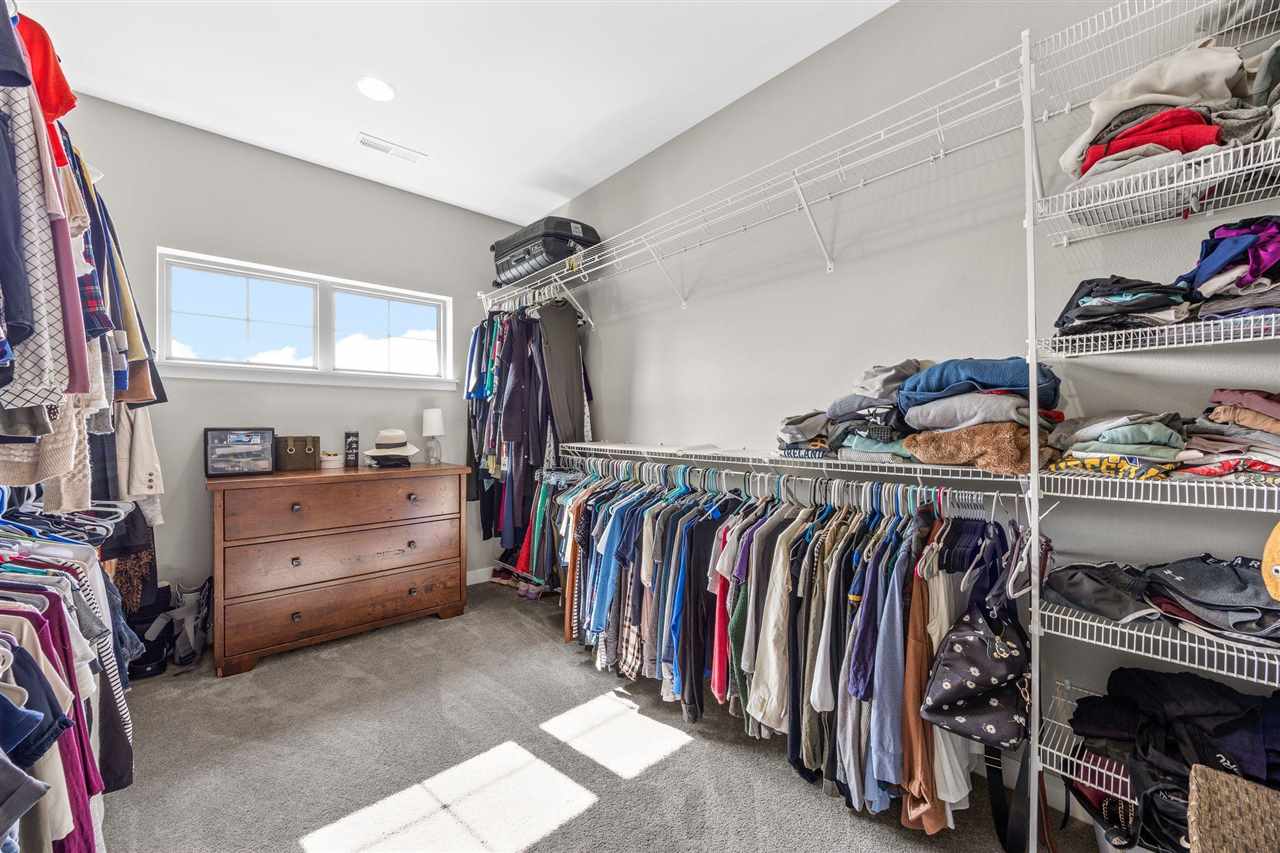 Highland Park Ave, Coralville, IA, 52241