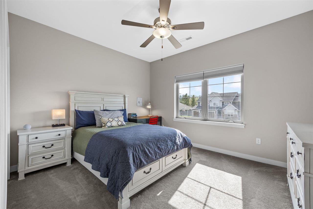 Highland Park Ave, Coralville, IA, 52241