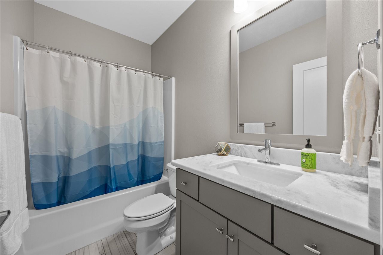 Highland Park Ave, Coralville, IA, 52241