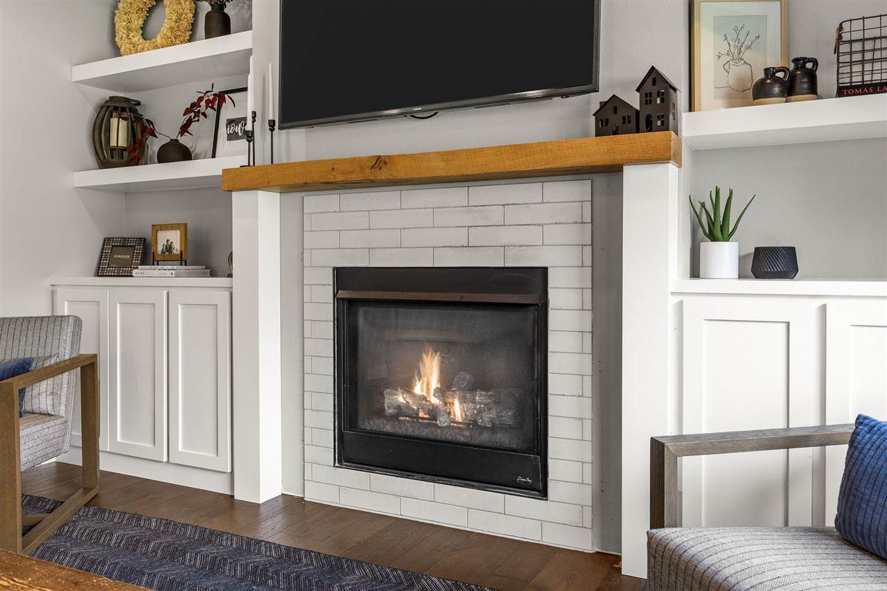 Highland Park Ave, Coralville, IA, 52241