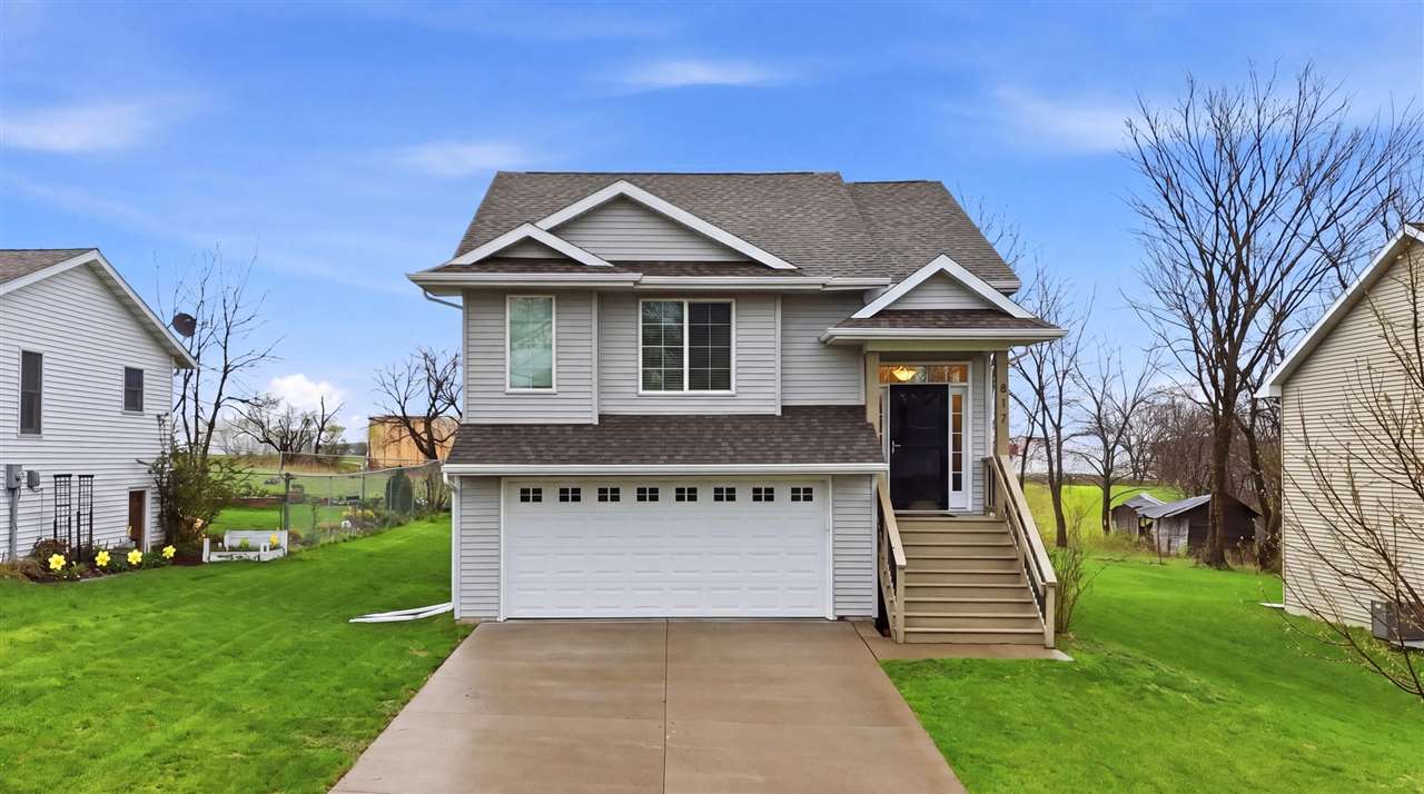 Hughes St, Coralville, IA, 52241