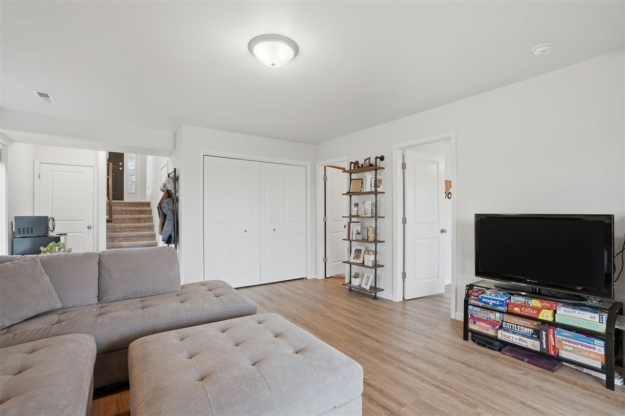 Hughes St, Coralville, IA, 52241