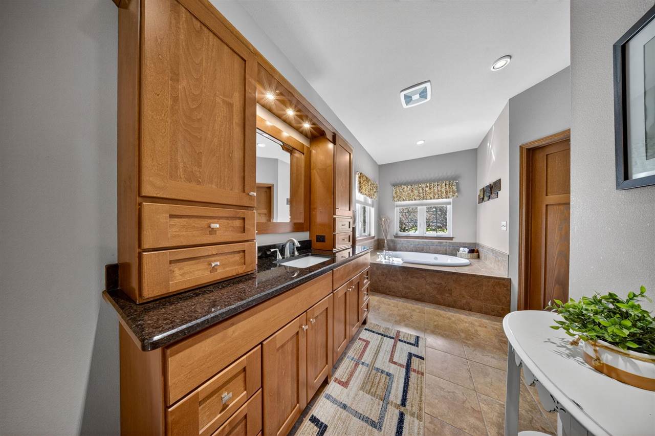 Jackson Street, Tiffin, IA, 52340