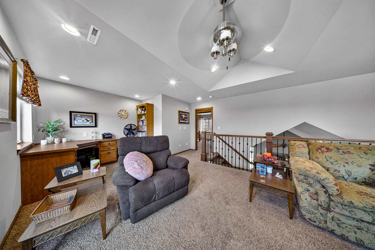 Jackson Street, Tiffin, IA, 52340